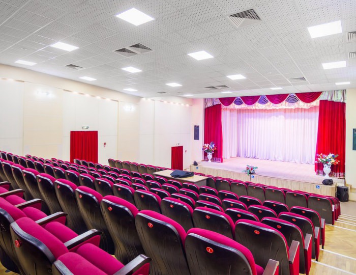 Киноконцертный зал - СКК «Адлеркурорт» (корпус «Коралл»)