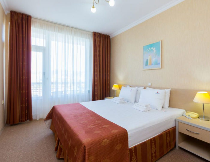 2-местное 2-комн. люкс, корп. &quot;Коралл&quot; - СКК «Адлеркурорт» (корпус «Коралл»)